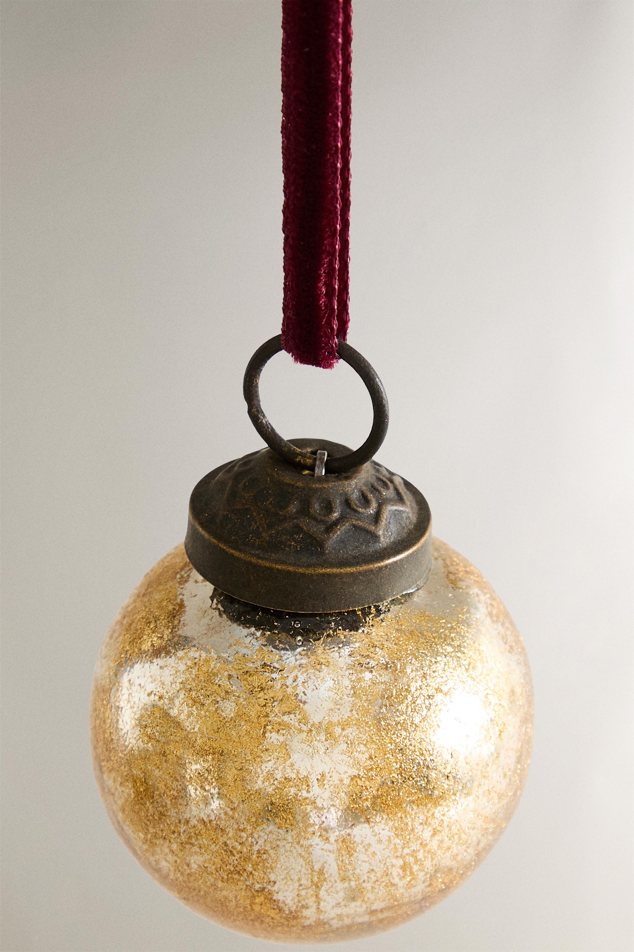 SET OF MINI BALLS CHRISTMAS TREE ORNAMENTS (SET OF 3)